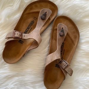 BIRKENSTOCK Gizeh Tobacco Brown Sandals